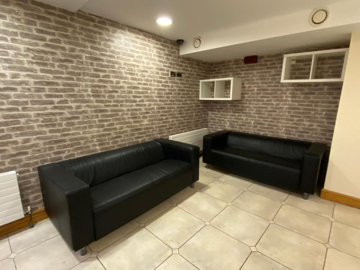 Dublin City Dorms ภายนอก รูปภาพ
